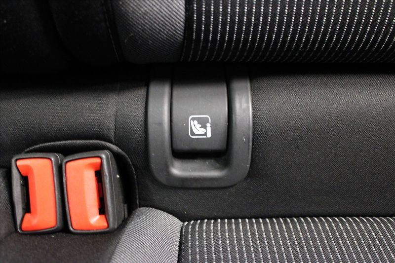 Škoda Octavia 2,0 TDI Ambition 1.majitel CZ - fotka 27 z 35
