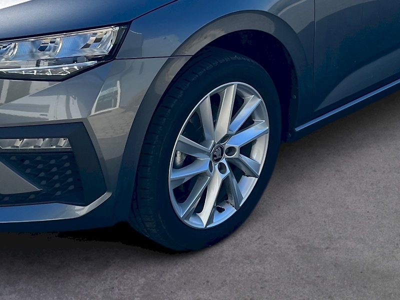 Škoda Scala (2025) SELEC TSI 85/1.0 A7F - fotka 30 z 30