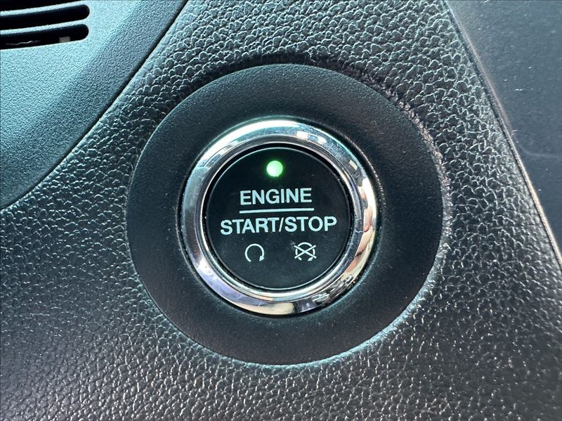 Ford Explorer 3,5 V6 268kW 4X4 PLATINUM - fotka 32 z 50