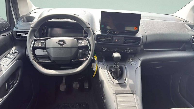 Opel Combo (2026) L1H1 Editon Plus 1.2 TURBO (81 - fotka 15 z 24
