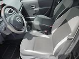 Renault Clio (2011) 1.2i, AC, temp - náhled 8