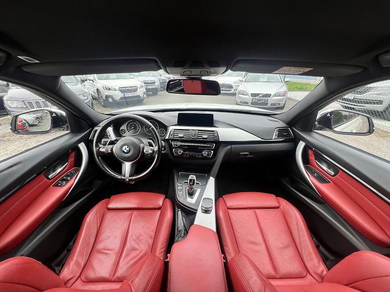 BMW Řada 3 320D M-PAKET X-DRIVE AUTOMAT - fotka 22 z 52