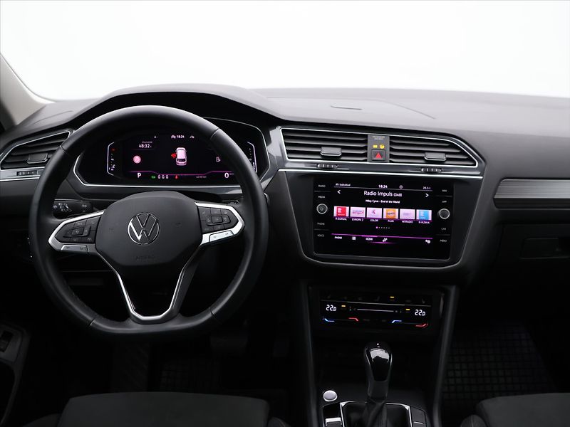 Volkswagen Tiguan Allspace 2,0 TDI DSG 4M CZ Elegance DPH - fotka 21 z 29