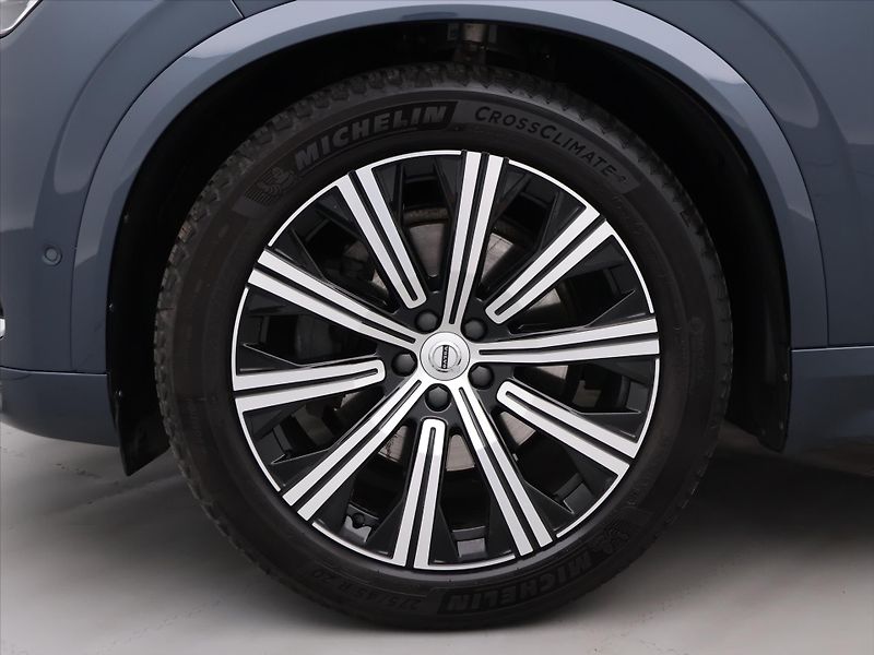 Volvo XC90 2,0 B5 173kW AWD Plus Bright C - fotka 37 z 44