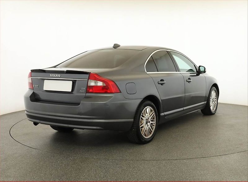 Volvo S80 (2007) 2.4 D5, 4X4, Automat, po STK - fotka 5 z 15