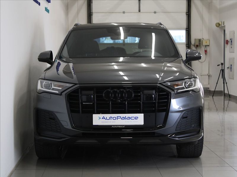 Audi Q7 3,0 50TDi S-Line 63tkm. ČR - fotka 2 z 32