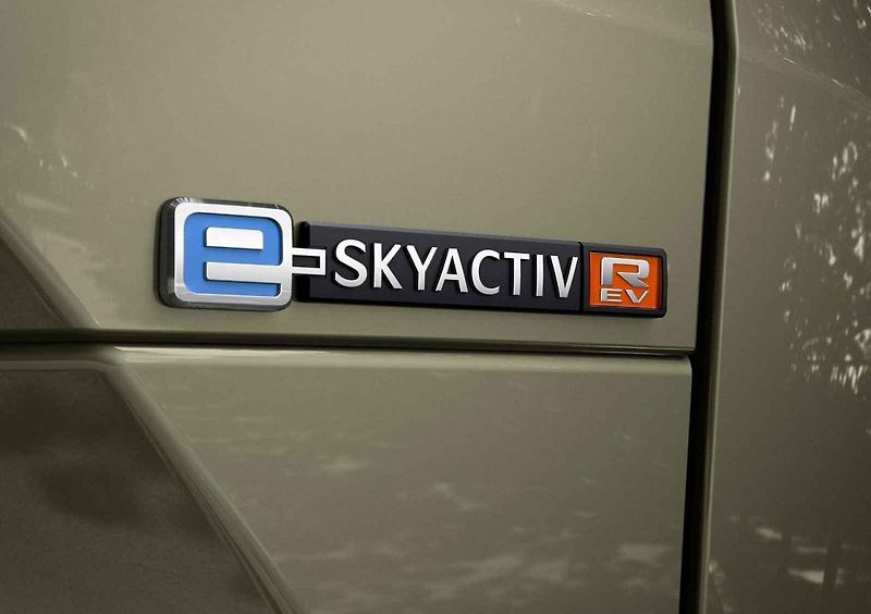 Mazda MX-30 e-Skyactiv R-EV je fakticky plug-in hybrid