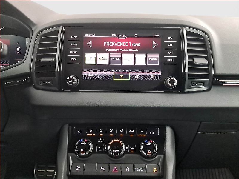 Škoda Karoq (2022) Sportline 2.0 TSI - fotka 12 z 22