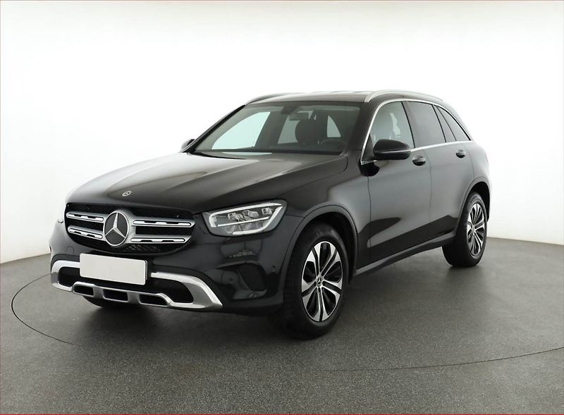 Mercedes-Benz GLC (2022) 200 d 4MATIC - fotka 2 z 18