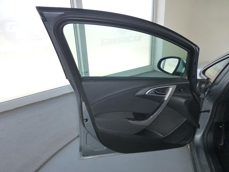 Opel Astra (2016) 1,4i-88KW*KLIMATIZACE - fotka 9 z 22