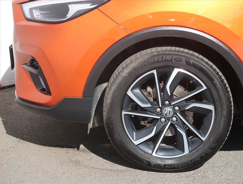 MG ZS (2023) 1.0 Turbo, Automat, Serv.kniha - fotka 14 z 21