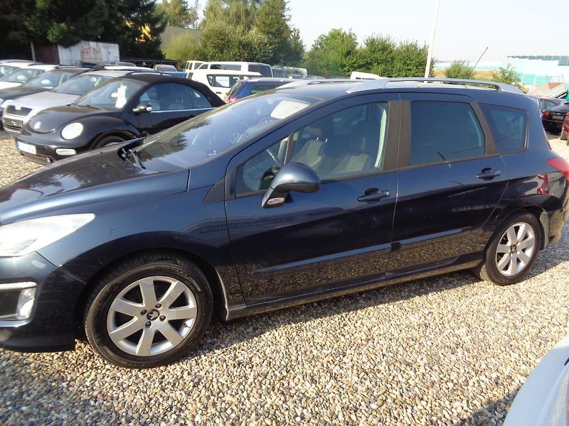 Peugeot 308 1,6 LPG - fotka 2 z 16