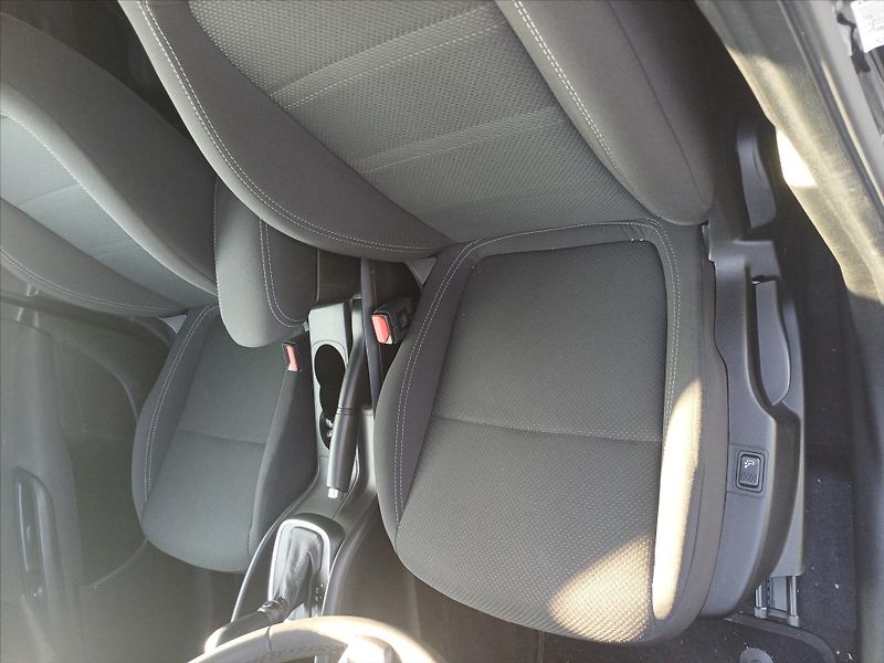 Fiat Tipo 1,5   MHEV 96kW Automat - fotka 16 z 28