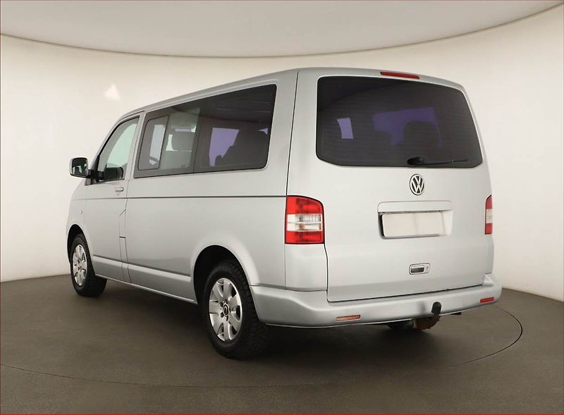Volkswagen Multivan (2005) 2.5 TDI, 1Maj, DPH - fotka 4 z 13