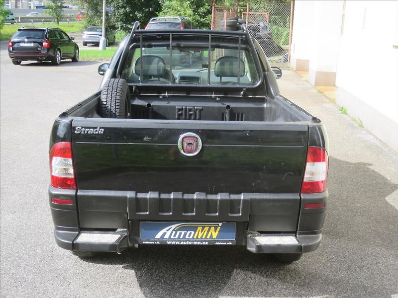 Fiat Strada 1,3  JTD - fotka 8 z 18