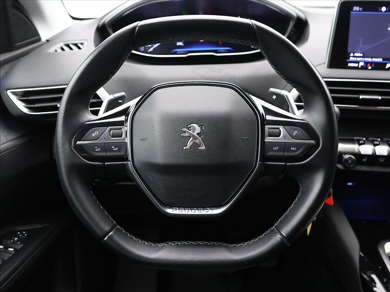 Peugeot 5008 1.6 PT 180k Aut. Allure 7-Míst - fotka 27 z 35
