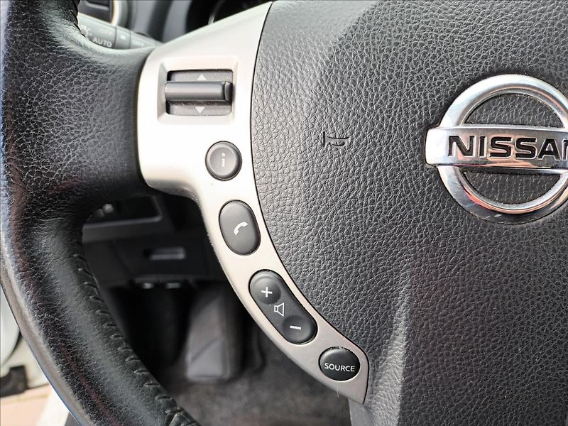 Nissan Qashqai 2,0 dCi 110 kW Automat,4X4,TZ - fotka 30 z 40