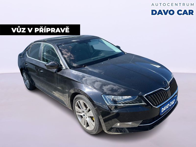 Škoda Superb 2,0 TDI 110kW DSG Style+ CZ - fotka 4 z 12