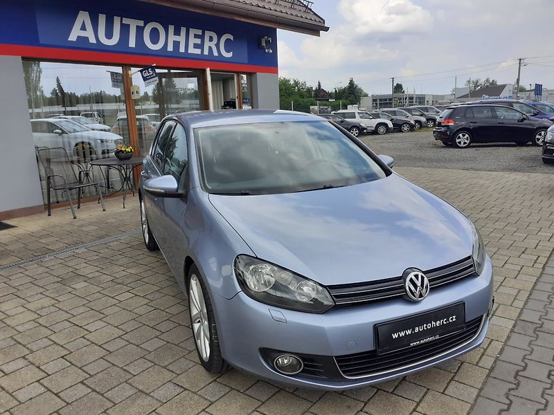 Volkswagen Golf (2009) 1.4 TSi ČR - fotka 2 z 26