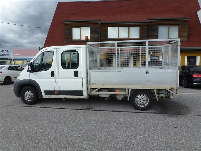 Fiat Ducato 2,3 MultiJet IVECO SKLÁPĚČ 7mí - fotka 14 z 44