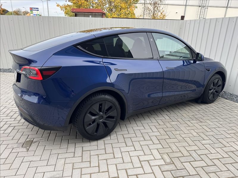 Tesla Model Y 0,0 Long Range 1.maj. původ ČR - fotka 14 z 50