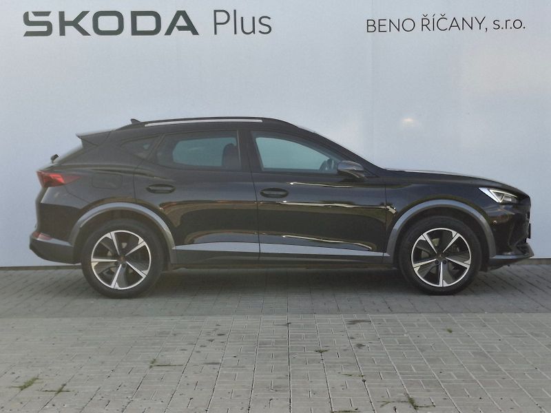 Cupra Formentor (2023) DSG 1,5TSi 110kW - fotka 11 z 35