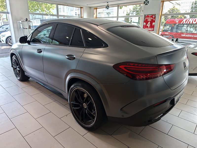Mercedes-Benz GLE 450 d 4MATIC Coupe - fotka 7 z 30