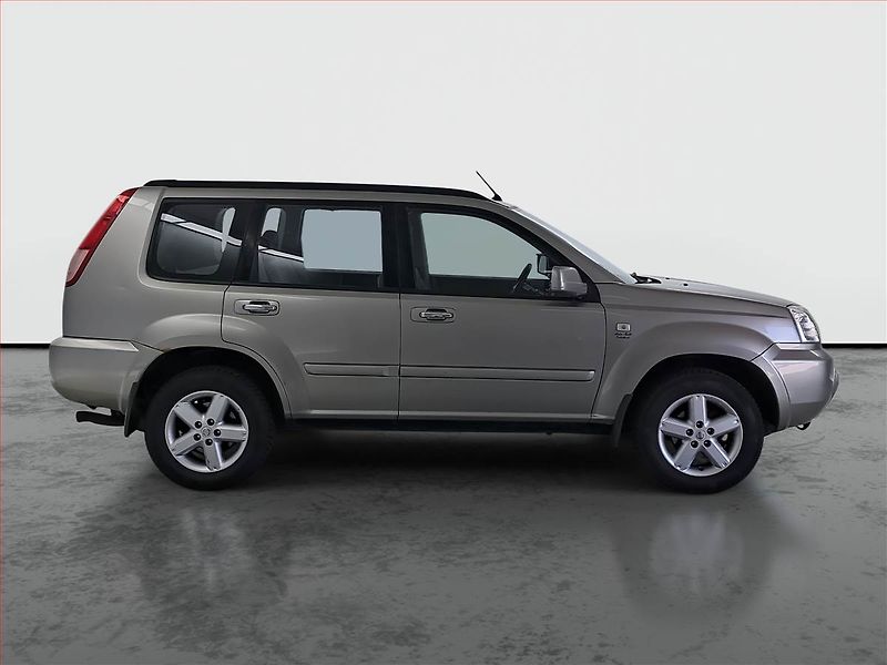 Nissan X-Trail (2006) 2.2 dCi, po STK, Tažné - fotka 6 z 14