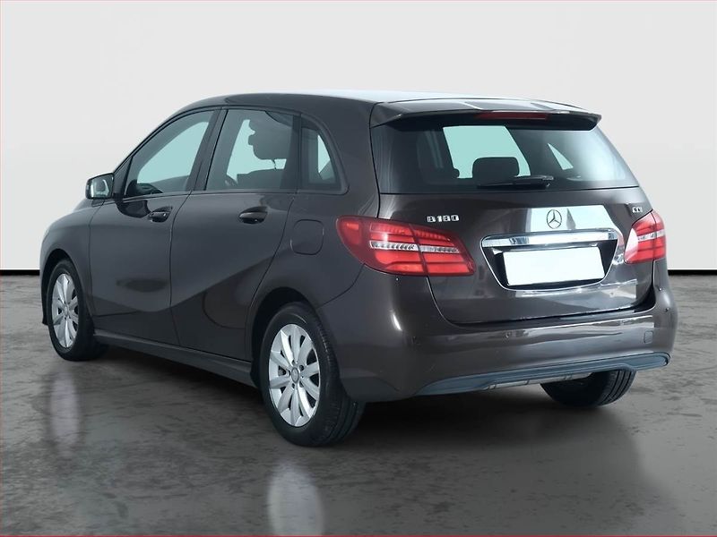 Mercedes-Benz Třídy B (2015) B 180 CDI, Automat, Navi - fotka 4 z 19