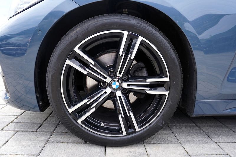 BMW Řada 4 420i Coupé M Sport paket/190PS - fotka 18 z 38
