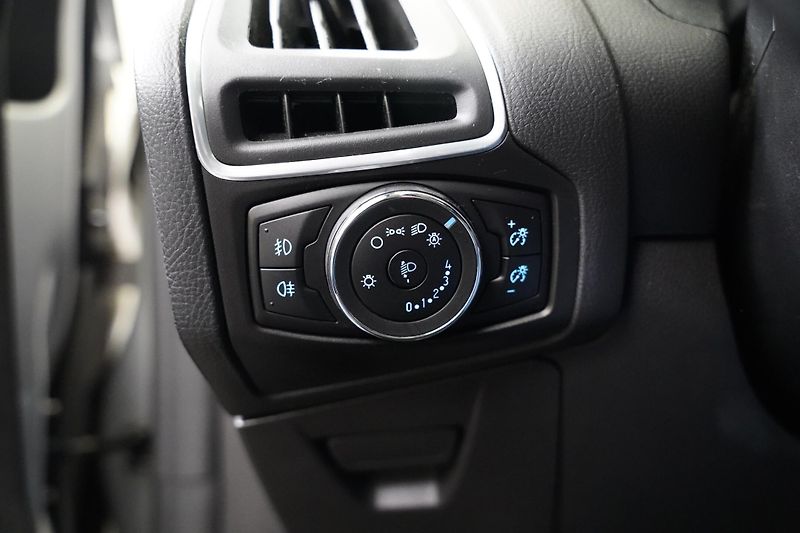 Ford Focus - fotka 13 z 22