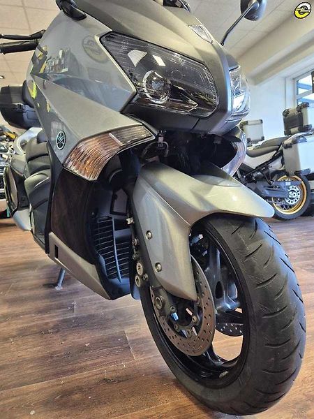Yamaha T-Max 530 (2012) - fotka 10 z 21