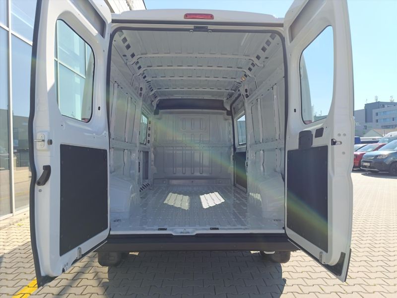 Fiat Ducato 2,2 MTJ 180k poloprosklená  Ma - fotka 6 z 15
