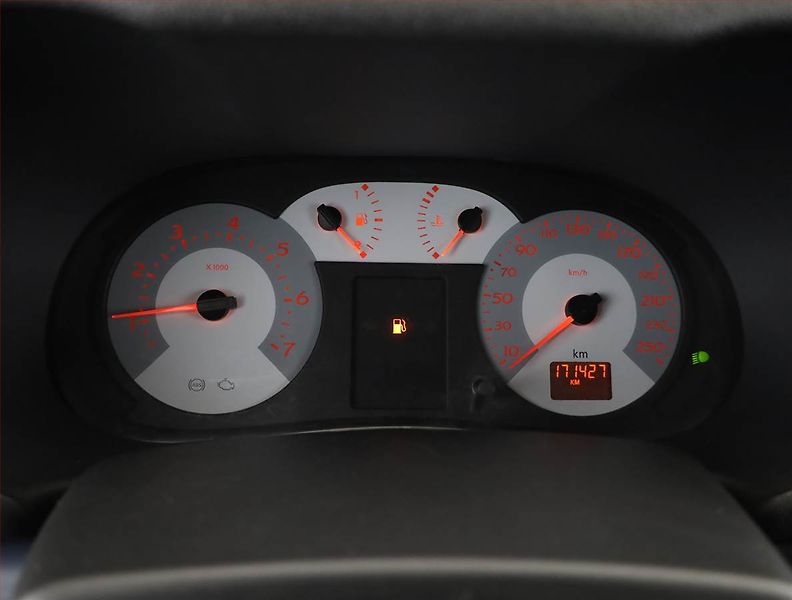 Renault Thalia (2007) 1.2 16V, po STK, jezdí výborně - fotka 8 z 11
