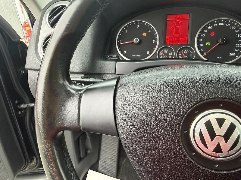 Volkswagen Tiguan 140PS 4x4 DSG PANORAMA - fotka 144 z 158