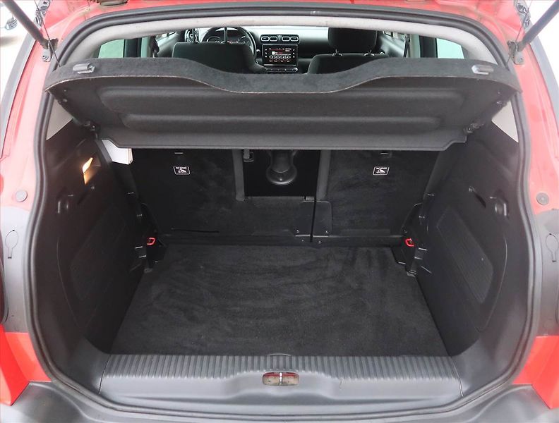 Citroën C3 Aircross (2018) 1.2 PureTech, Automat - fotka 14 z 15