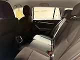 Škoda Octavia 2.0 TSI 140kW DSG Style Combi - náhled 10