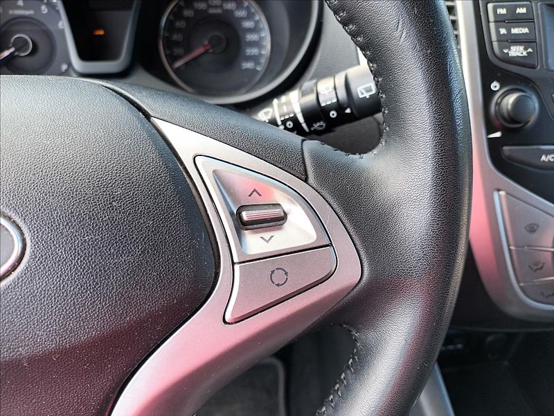 Hyundai ix20 1,4 CVVT,66KW,KLIMA,KOLA, - fotka 31 z 45