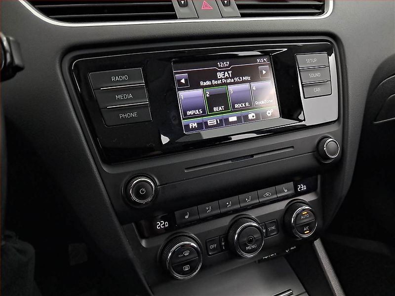 Citroën Berlingo (2020) Maxi Live 1.2 PureTech, 7Míst - fotka 12 z 18