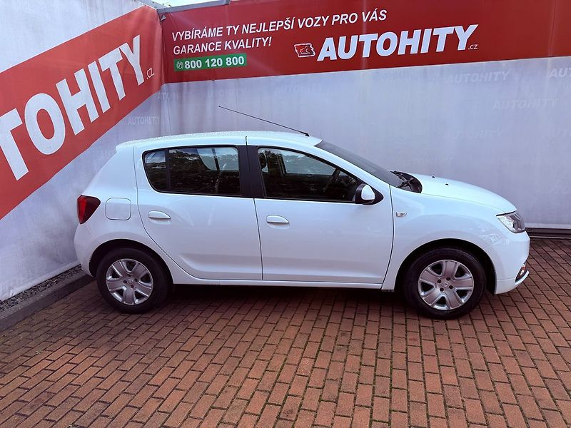 Dacia Sandero 1.0 SCe Access, ČR, 1.Maj - fotka 5 z 20