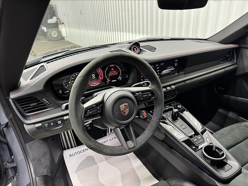 Porsche 911 Targa 4 GTS - fotka 4 z 6