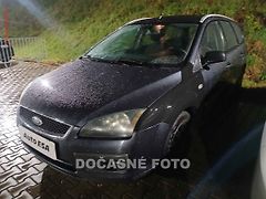 Ford Focus (2007) 1.6 TDCi, AC - fotografie inzerátu