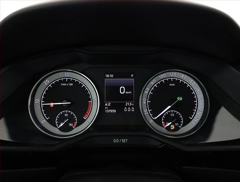 Škoda Superb (2017) 2.0 TDI, 4X4, Automat - fotka 9 z 20