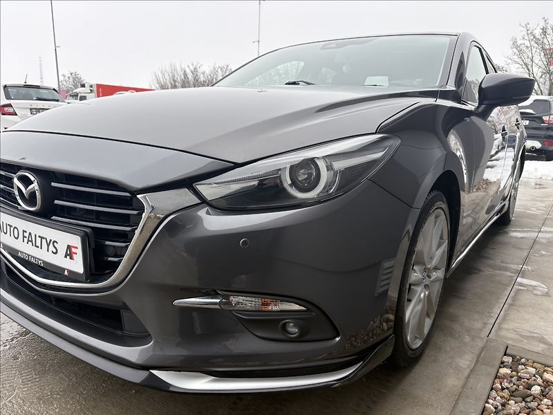 Mazda 3 2,0 i 88 KW REVOLUTION CZ 1.M - fotka 10 z 27