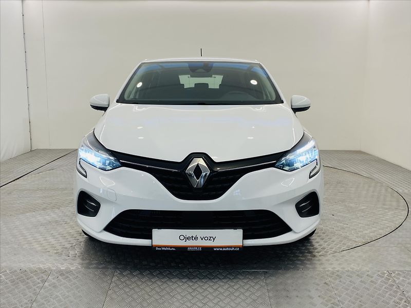 Renault Clio 1,0 TCe 74kw LED 1. maj. ČR - fotka 4 z 26