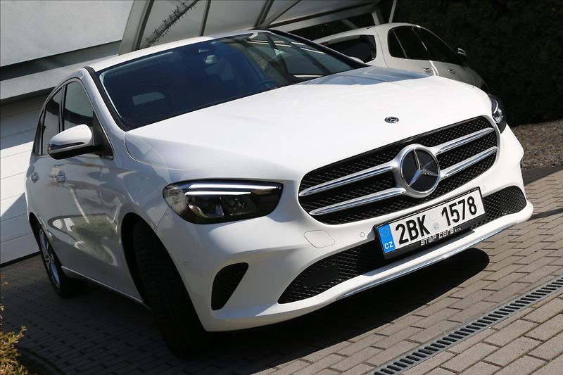 Mercedes-Benz Třídy B 1,3 ČR,DPH,24000KM, Automat - fotka 8 z 52