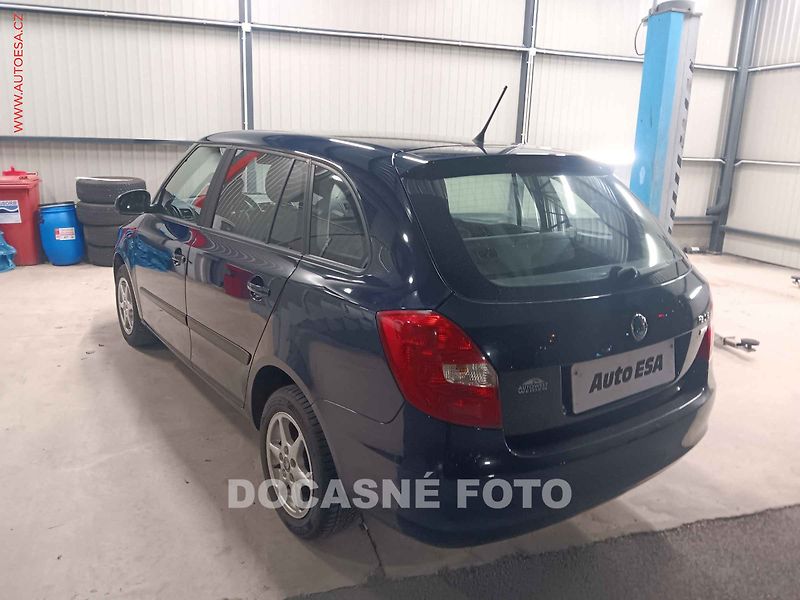 Škoda Fabia (2012) 1.2 TSi, Ambition - fotka 2 z 3