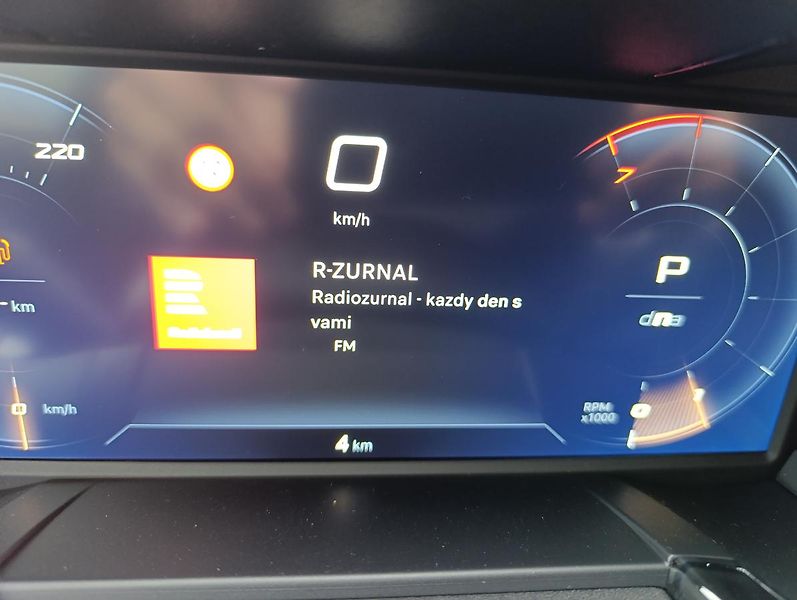Alfa Romeo Junior (2026) Ibrida 1,2 145k eDCT6 - fotka 15 z 17