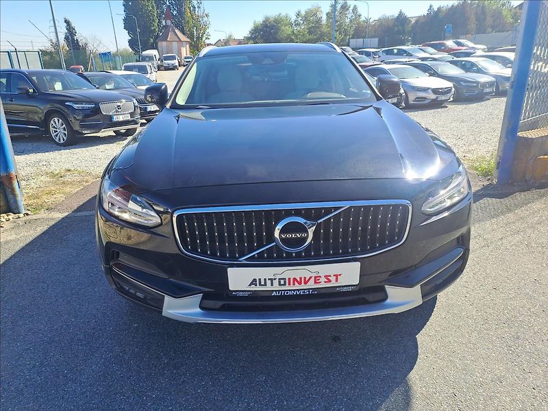 Volvo V90 T5 CC AWD CZ,1.MAJITEL,DPH - fotka 3 z 19