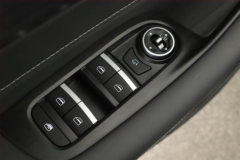 Chery Tiggo 4 HEV (2026) 1.5 Hybrid, COMFORT - fotka 21 z 21